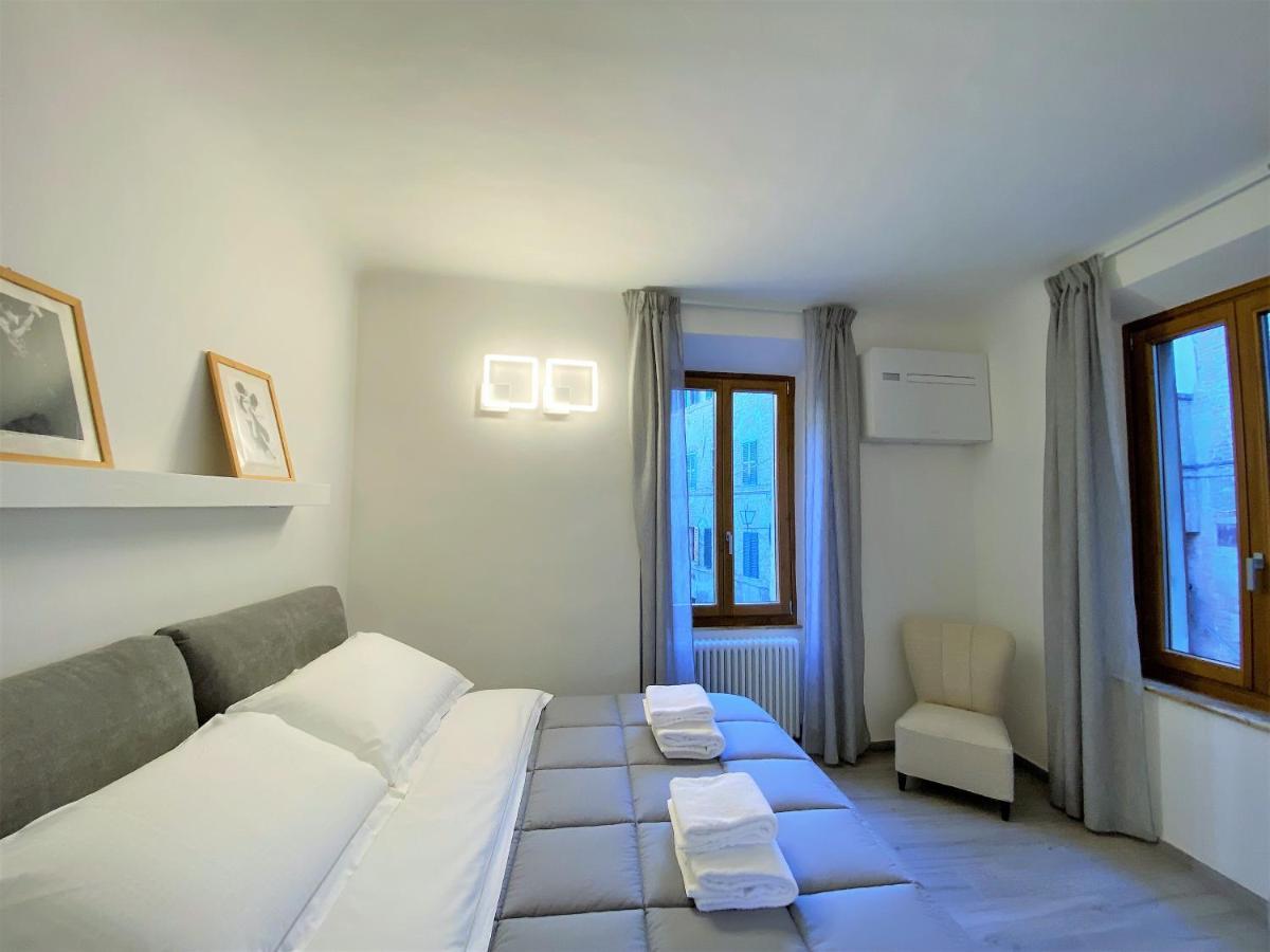 Casa Stella- A Due Passi Dal Corso Di Sienaアパートメント エクステリア 写真